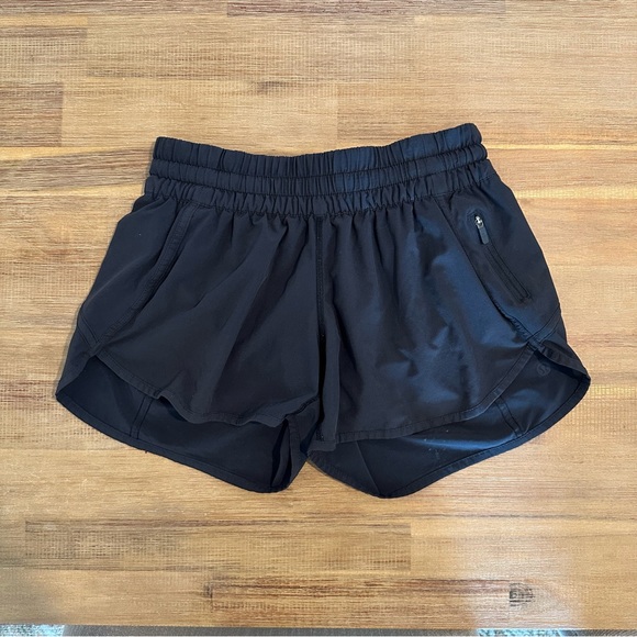 Lululemon Tracker Low Rise Lined Short 4” - Black - Picture 5 of 8